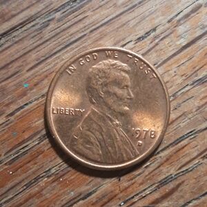 1978 D Lincoln DD Filled In D Double Ear OC Double Ear Die Crack Red